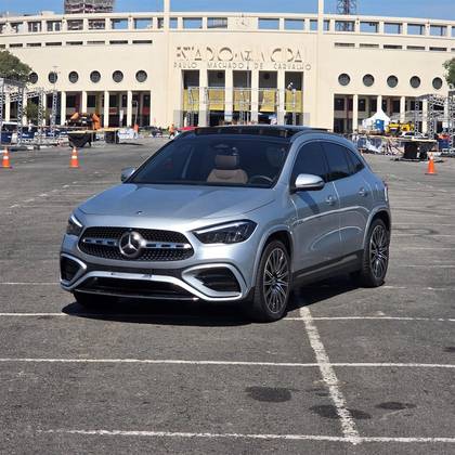 MERCEDES-BENZ GLA 200 1.3 MHEV AMG LINE 7G-DCT MERCEDES-BENZ GLA 200 1.3 MHEV AMG LINE 7G-DCT